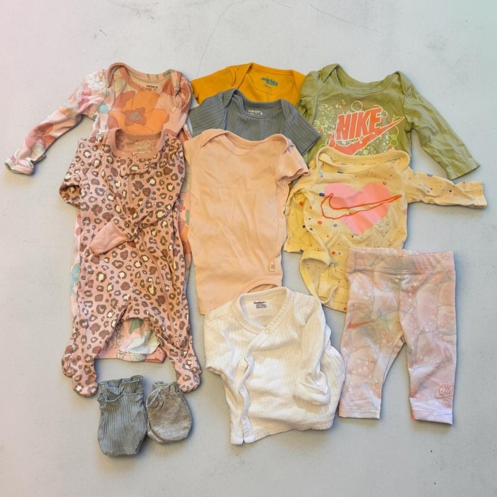 Baby Girl Newborn Clothes Lot 11 pc Nike Carters Gerber Leopard Floral